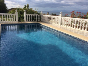 Villa with Private Pool and Gorgeous View, Caleta De Vélez
